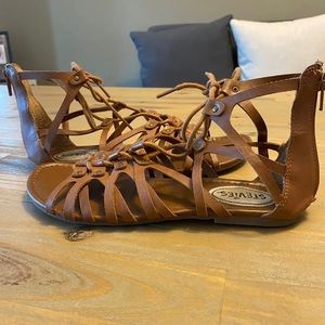 Brown, Lace up, Sandals. Size 5 (fits like 6)
